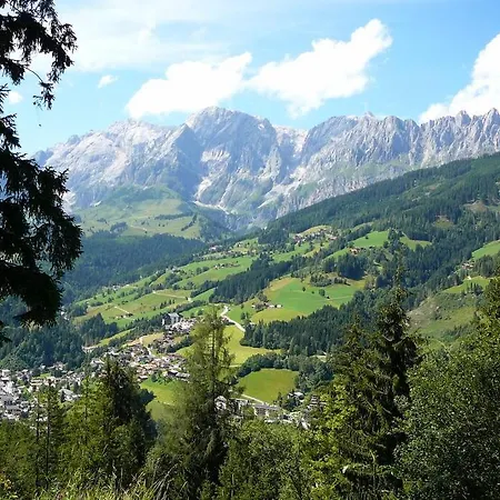 Apartamento Muehlbacher Lodge, Amade *